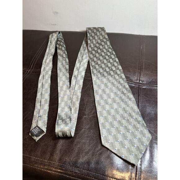 Geoffrey Beene XLong Silk Tie Green and Navy Blue Geometric Necktie - Picture 1 of 6